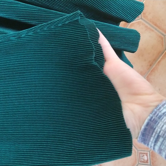 Emerald green Baltic Born dress - Picture 5 of 6